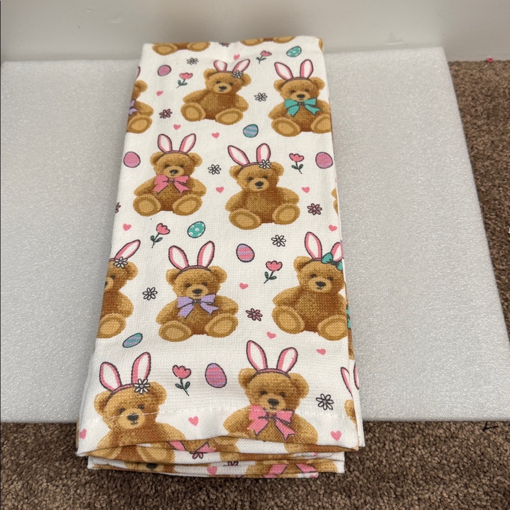 Teddy Bear Bunny Ears set of 2 kitchen hand towels NWT - Picture 2 of 2